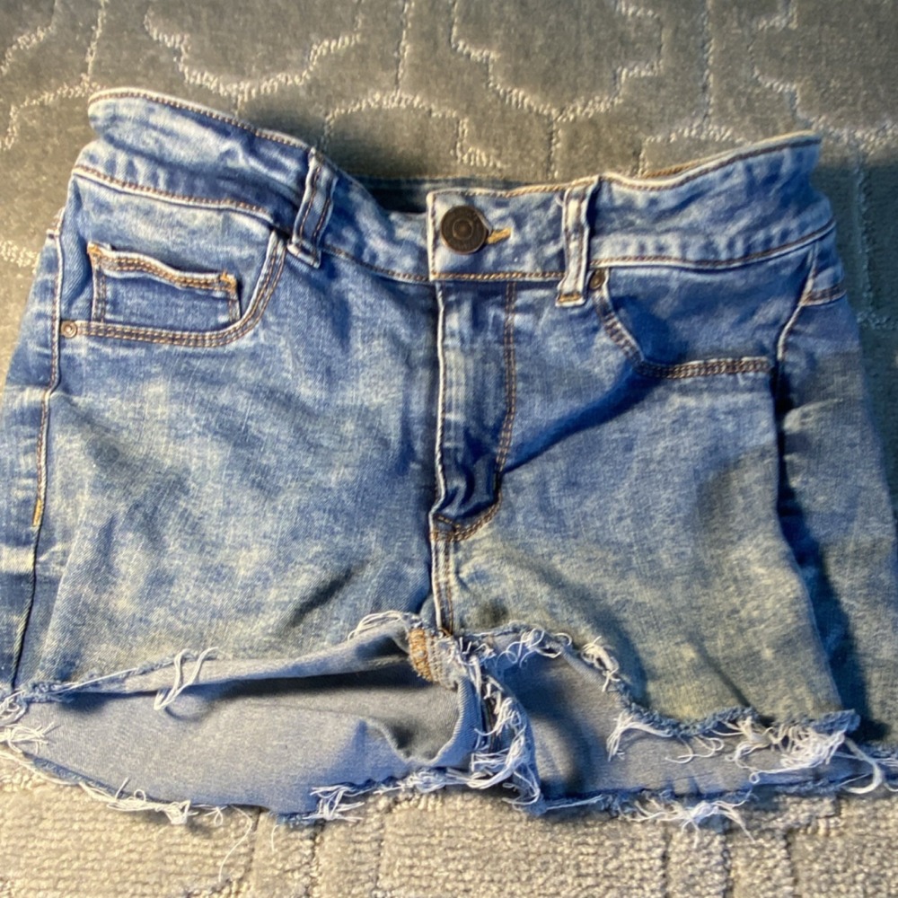 Almost Famous Y2K‎ Cutoff Denim Shorts Womens Size 7 High Rise Booty Festival